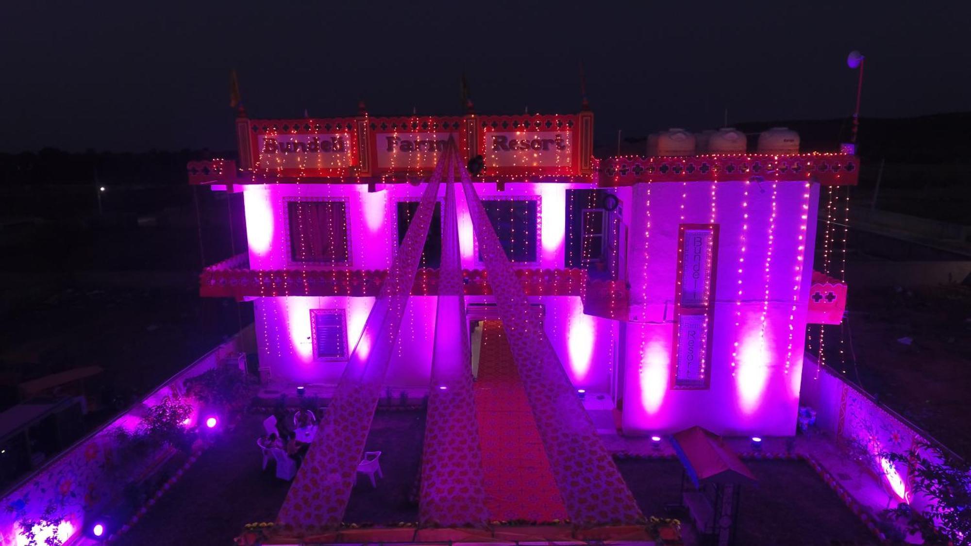 Bundeli Farm Resort Orchha Eksteriør billede