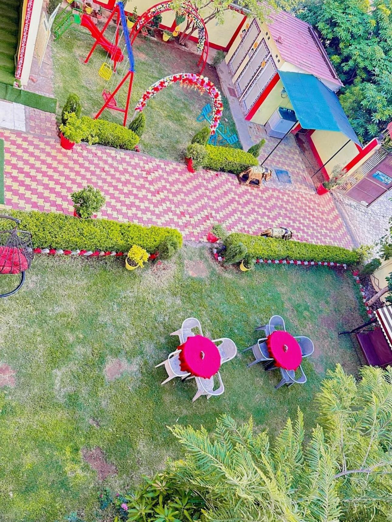 Bundeli Farm Resort Orchha Eksteriør billede