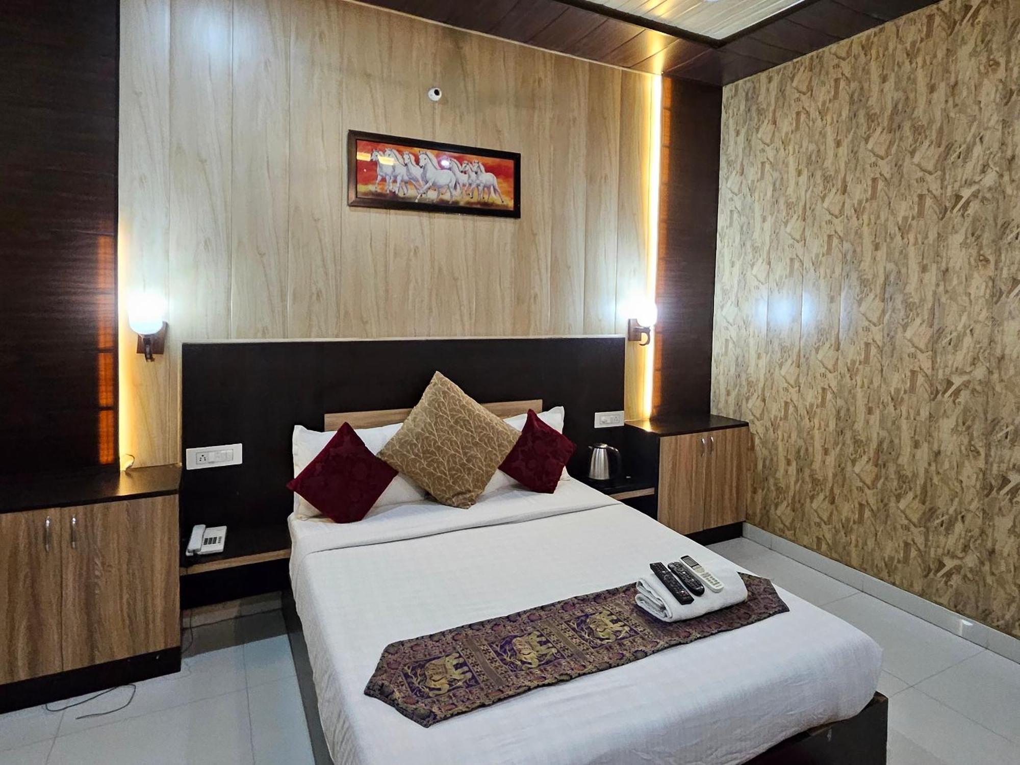 Bundeli Farm Resort Orchha Eksteriør billede
